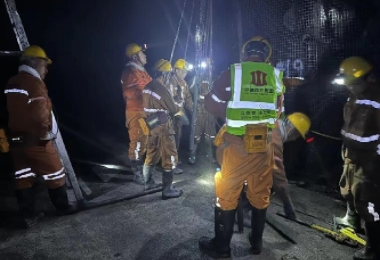 實現對井下環境的全景式監控